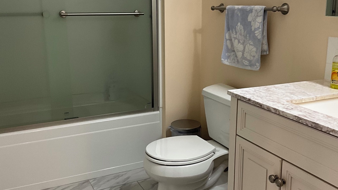 Photo of Bedroom in Greenbush