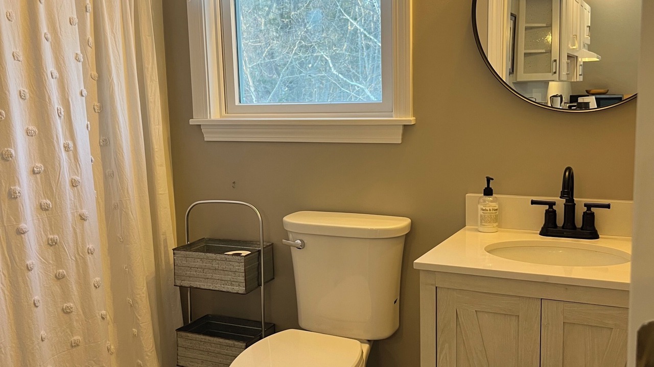 Photo of Bathroom in Biddeford Pool