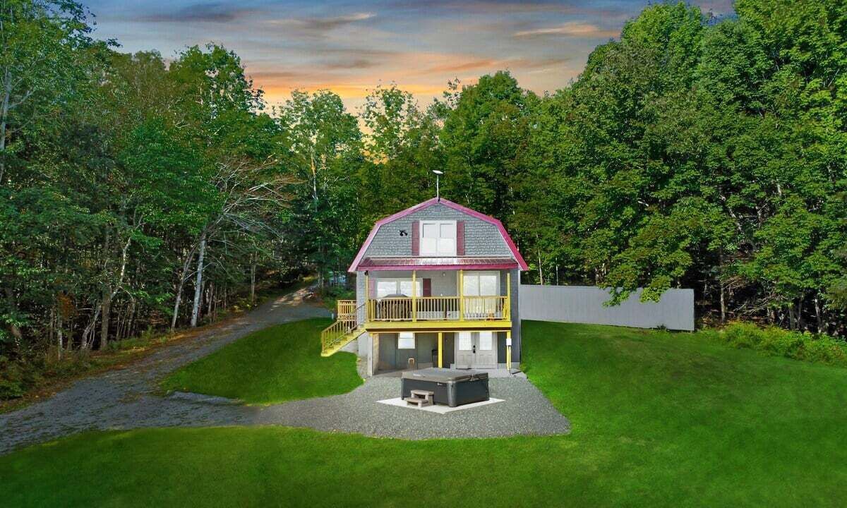 Photo of Outdoor in Ellsworth