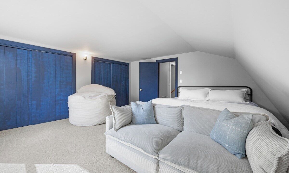Photo of Bedroom in Ellsworth
