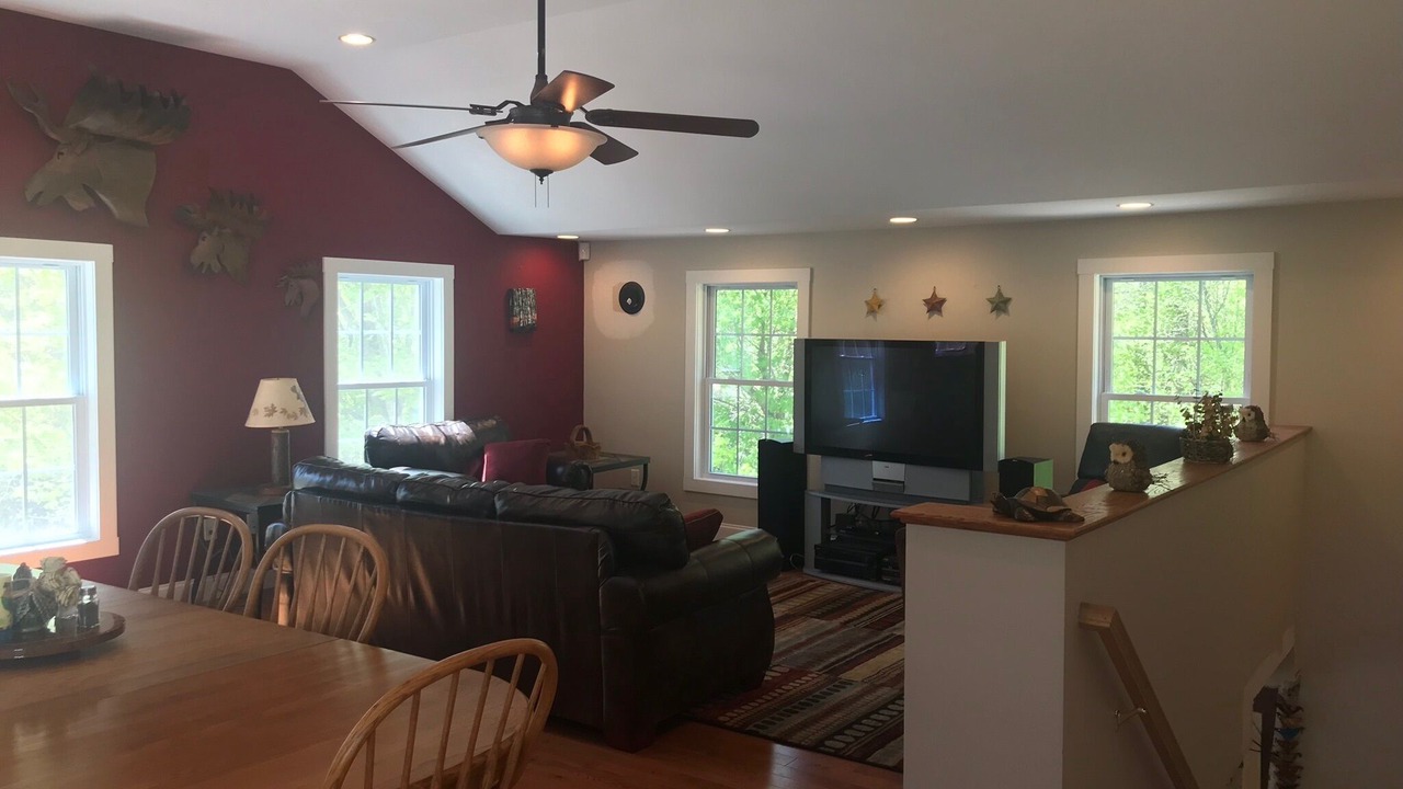 Photo of Livingroom in New Hampton