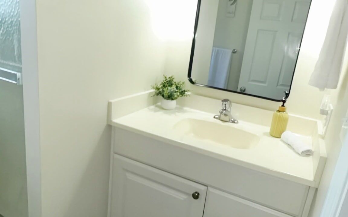 Photo of Bathroom in Lindley