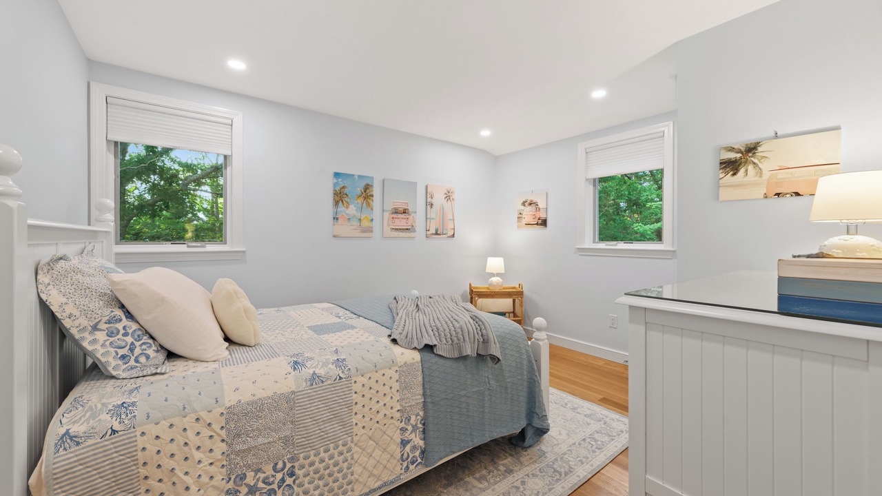 Photo of Bedroom in Dennis