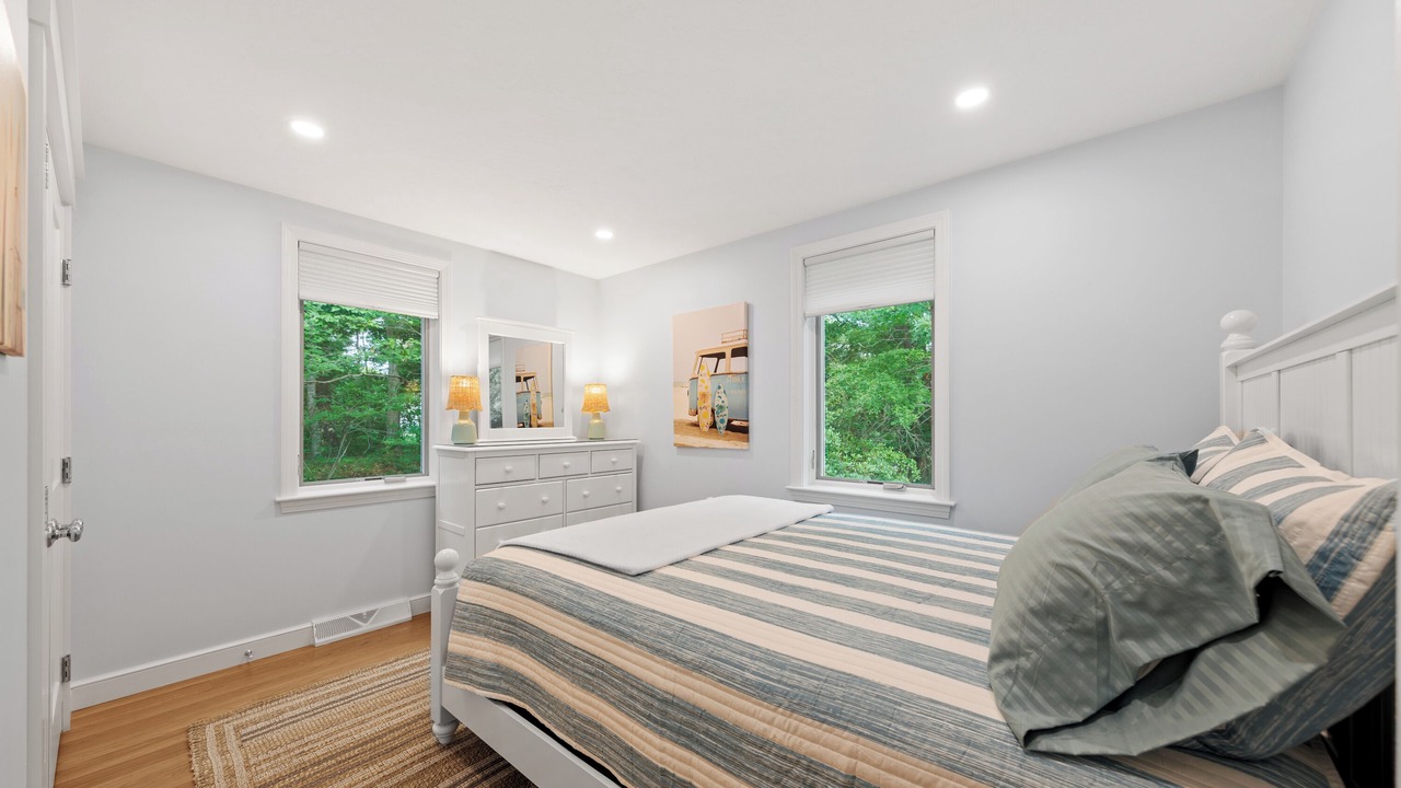 Photo of Bedroom in Dennis
