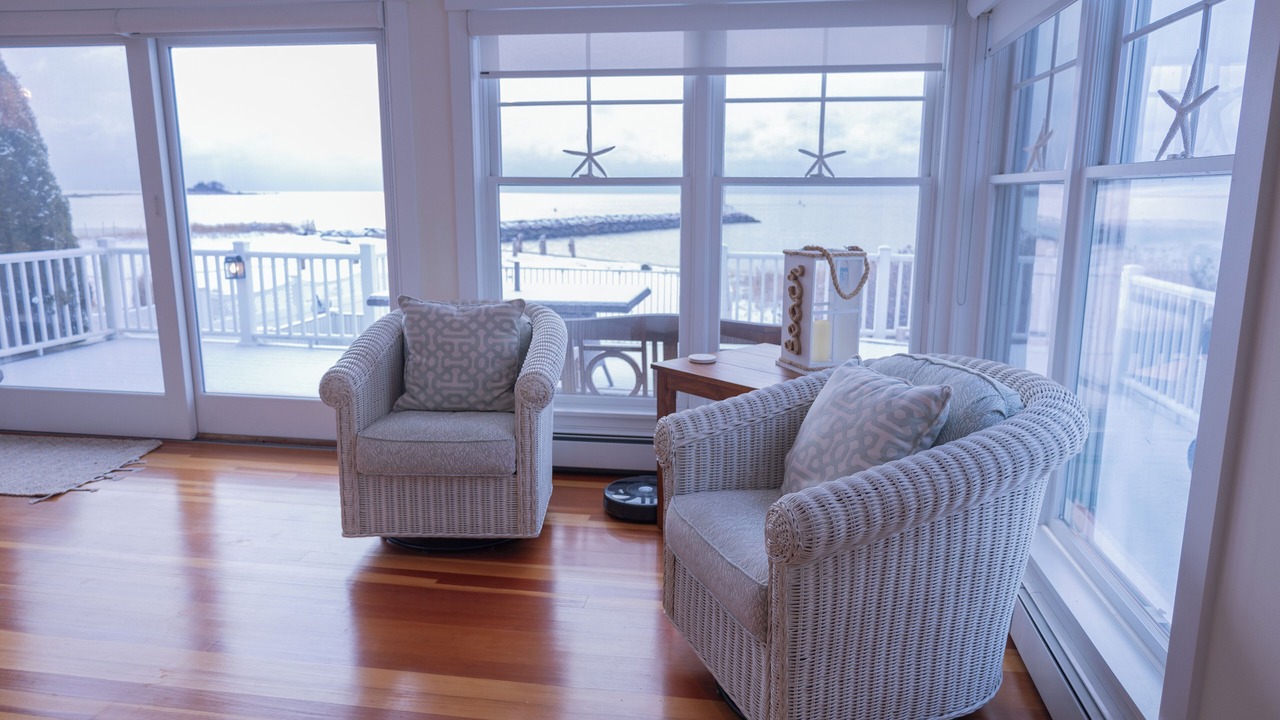 Photo of Livingroom in Westbrook