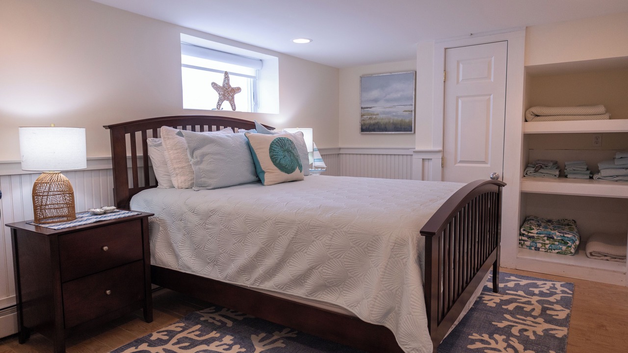 Photo of Bedroom in Westbrook
