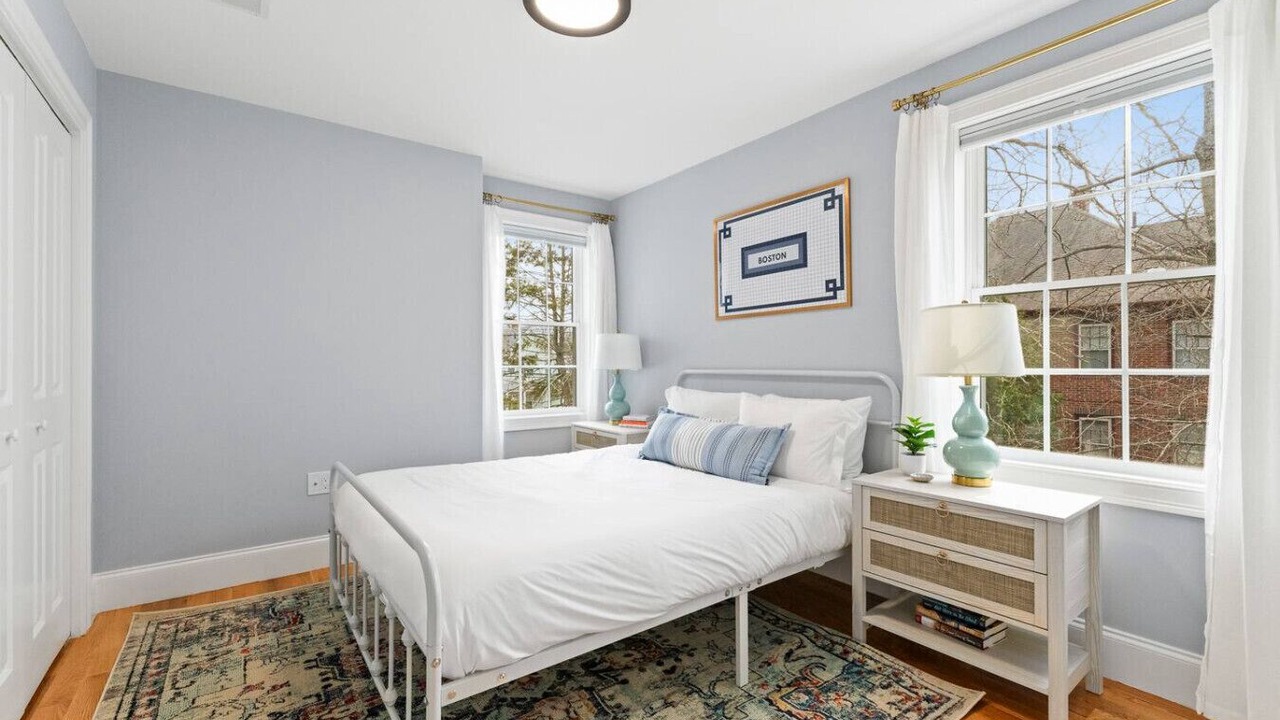 Photo of Bedroom in Hyde Park