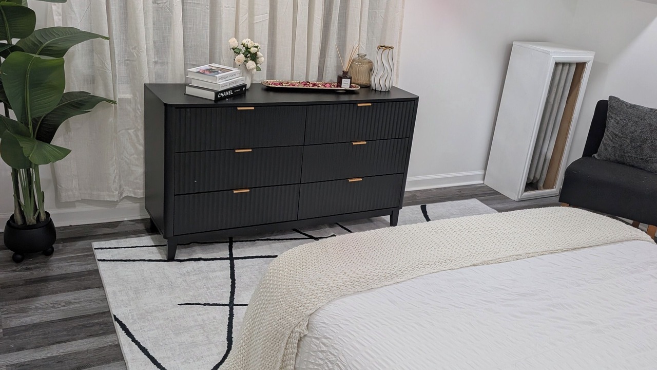 Photo of Bedroom in Weequahic