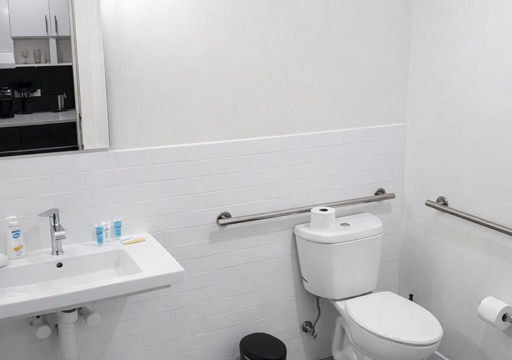 Photo of Bathroom in Downtown Hartford