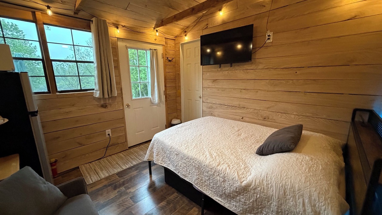 Photo of Bedroom in Champlain