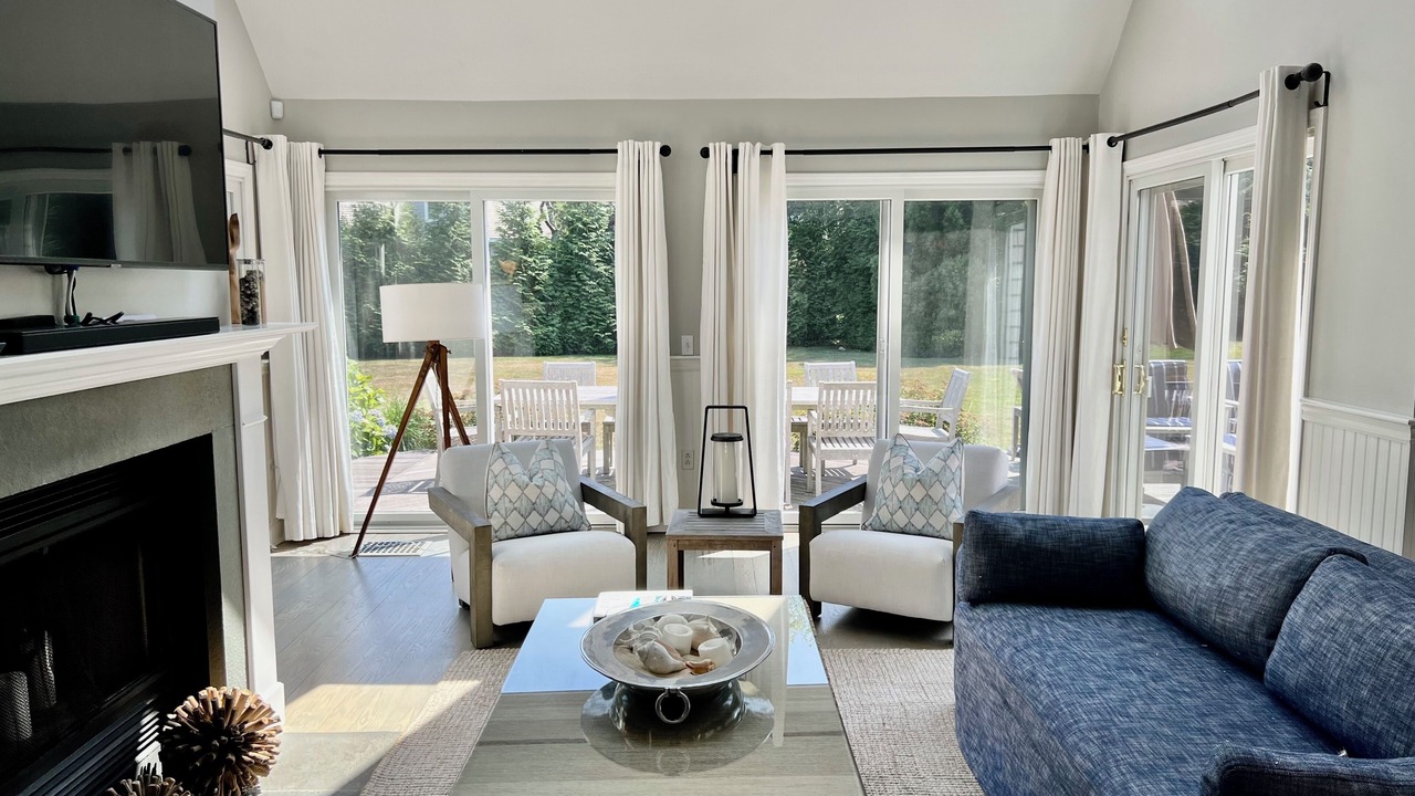 Photo of Livingroom in Katama