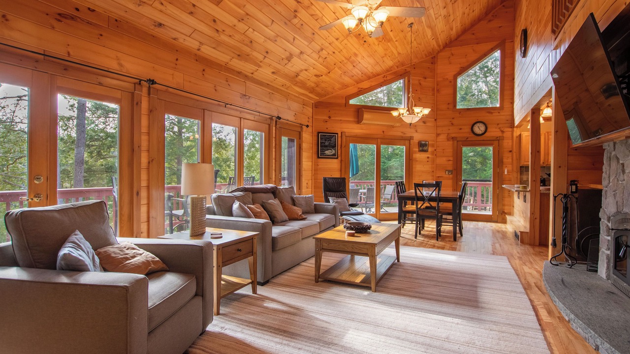 Photo of Livingroom in Saranac Lake