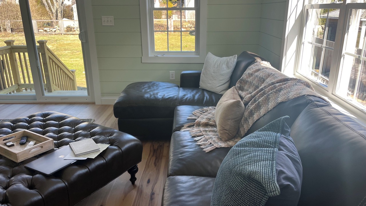 Photo of Livingroom in Dartmouth