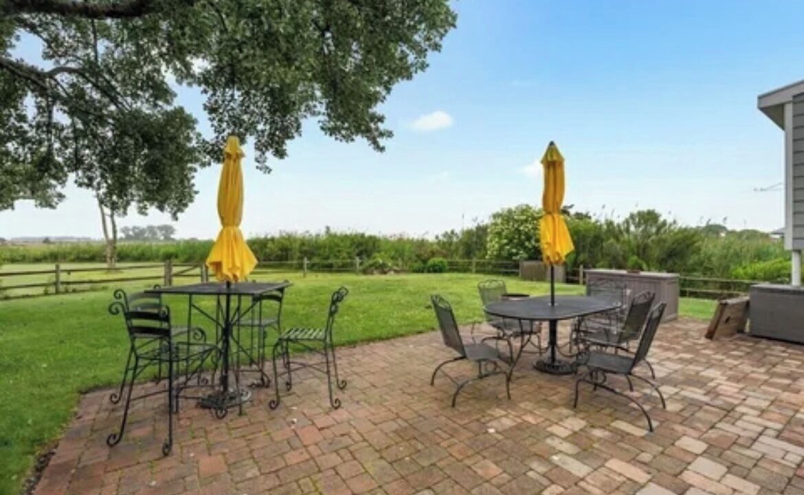 Photo of Outdoor in Guilford