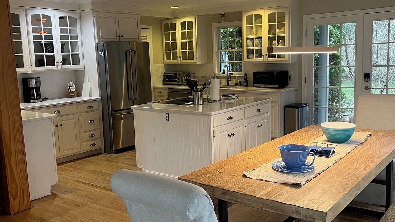 Photo of Kitchen in Aquebogue