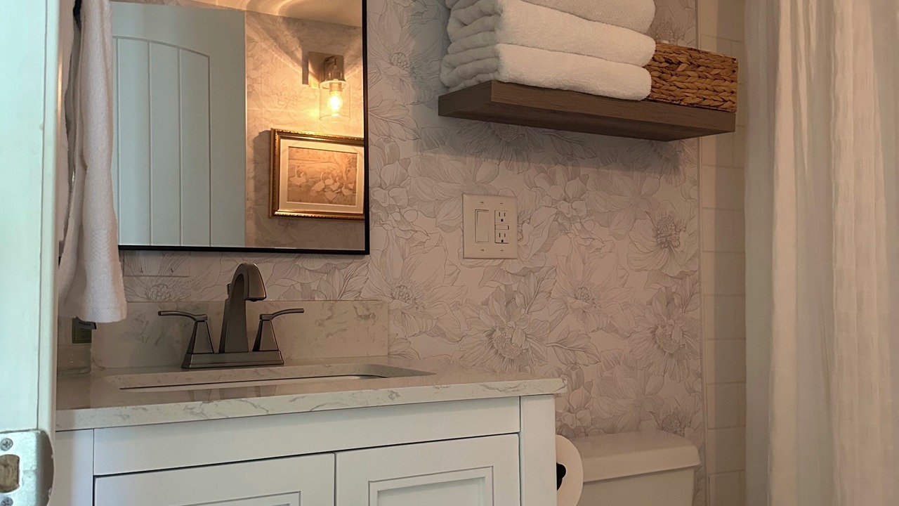 Photo of Bathroom in Utica