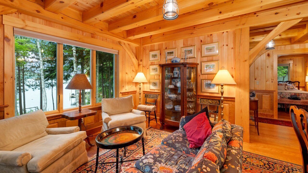 Photo of Livingroom in Meredith