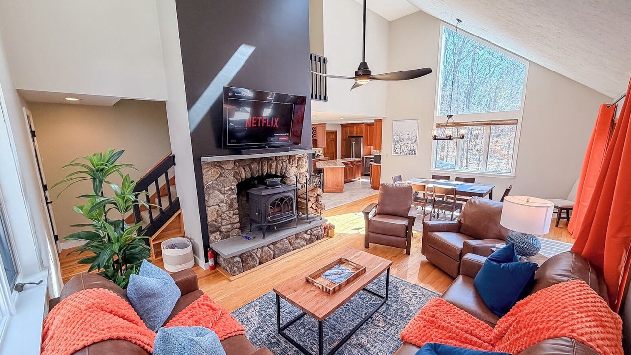 Photo of Livingroom in Birch Hill