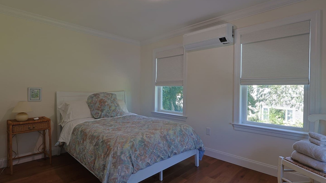 Photo of Bedroom in Vineyard Haven