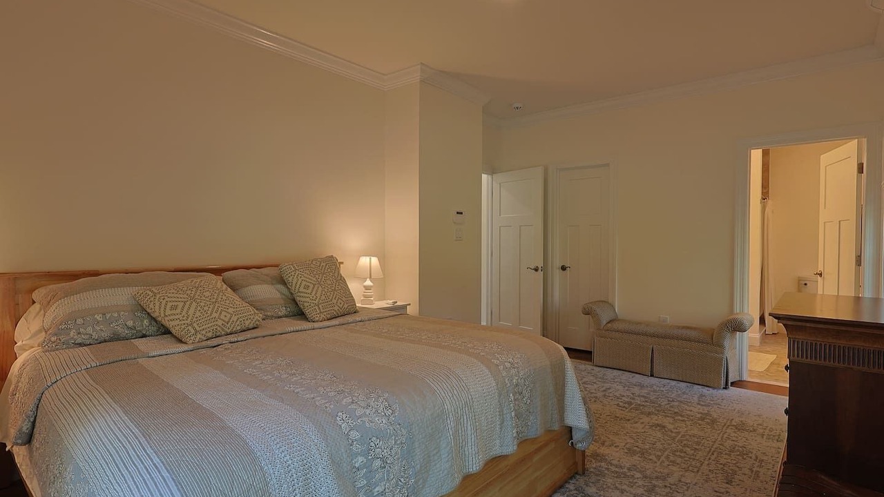 Photo of Bedroom in Vineyard Haven