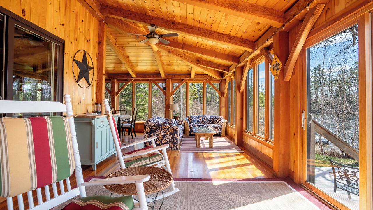 Photo of Livingroom in Whitefield
