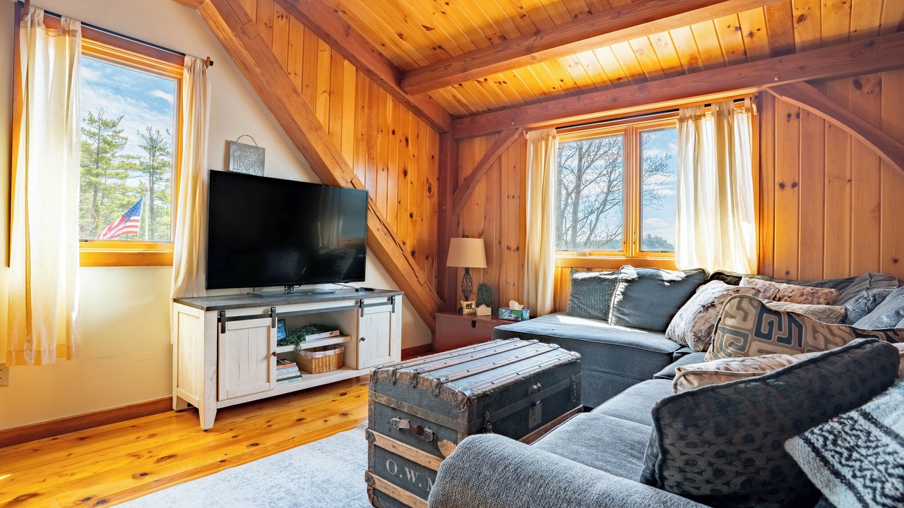 Photo of Livingroom in Whitefield