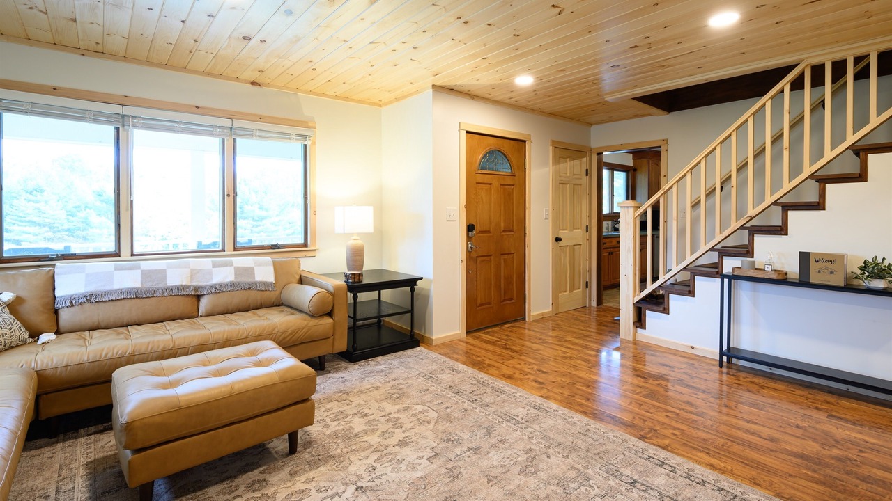 Photo of Livingroom in Jay