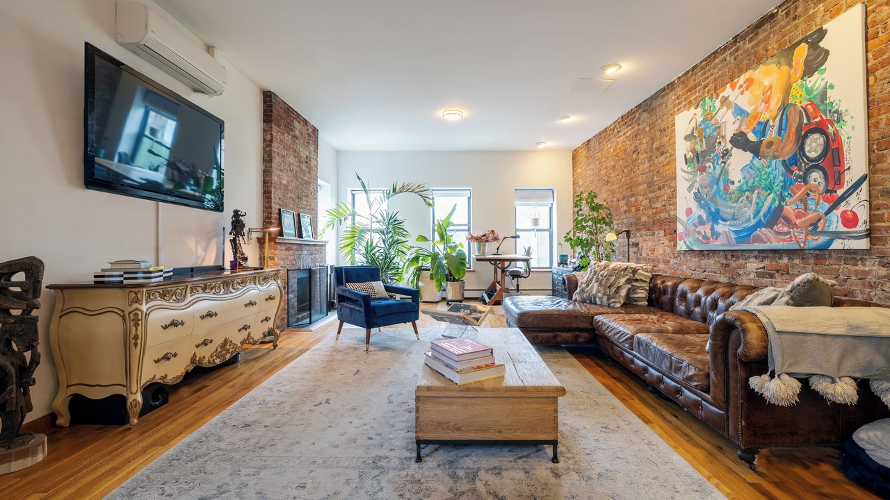 Photo of Livingroom in SoHo
