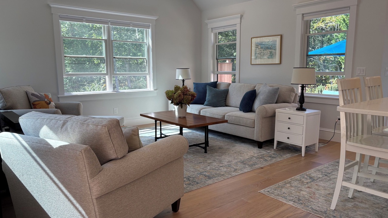 Photo of Livingroom in Edgartown