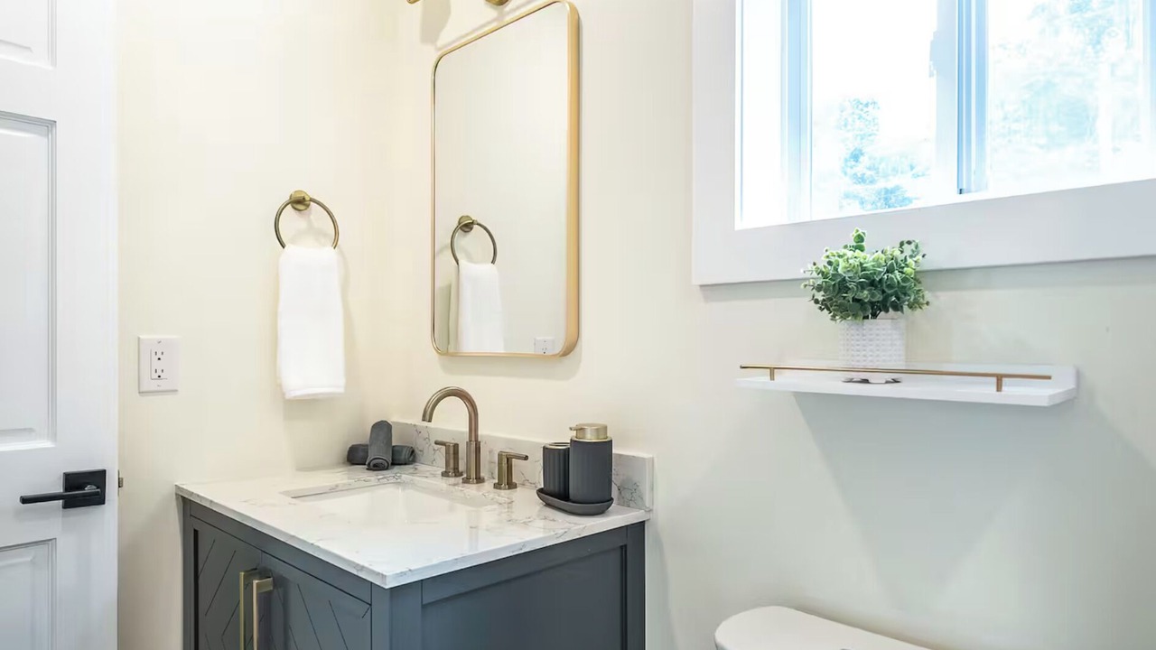 Photo of Bathroom in Cortland