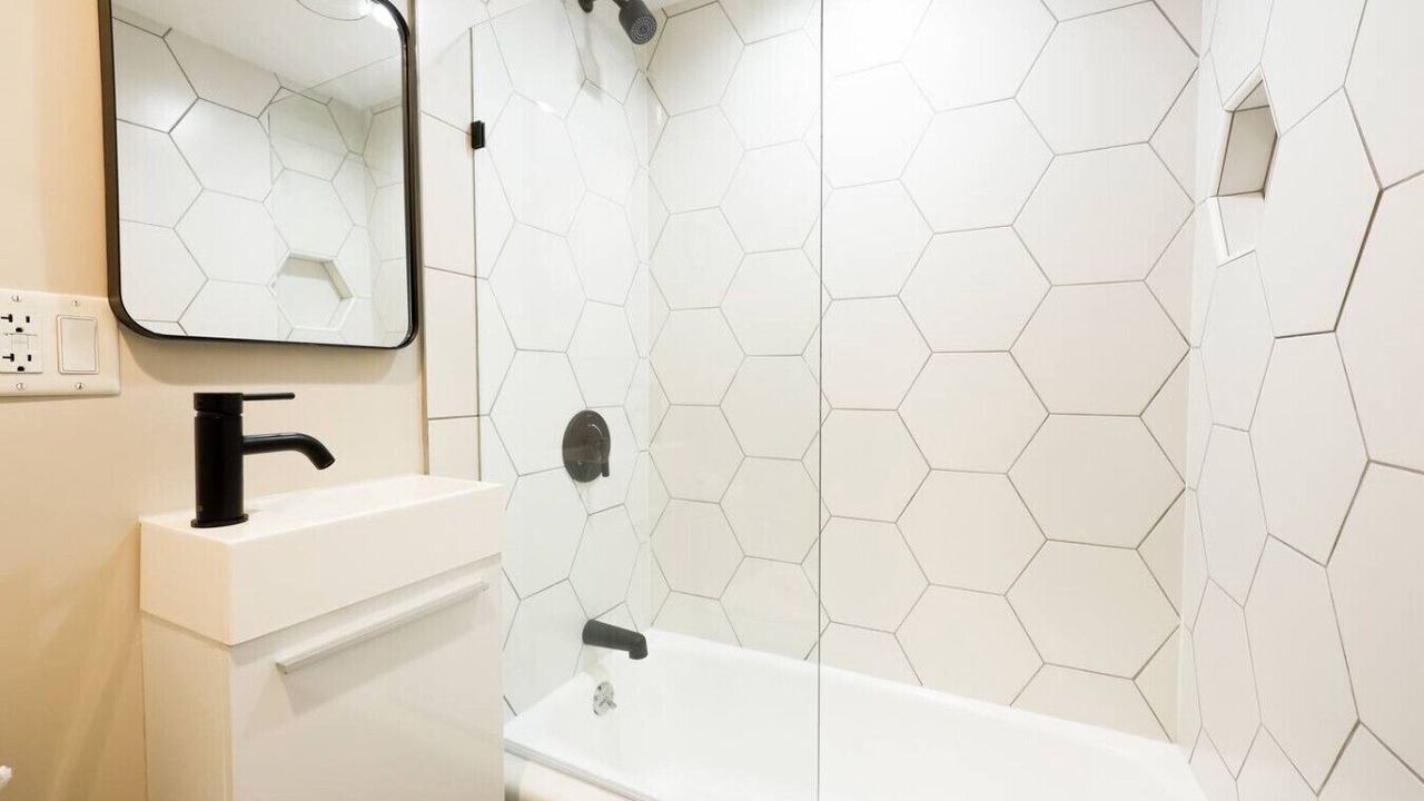 Photo of Bathroom in Prudential - St. Botolph