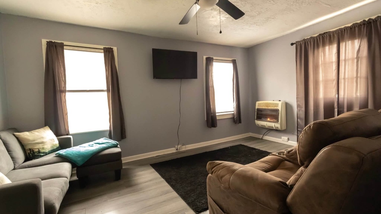 Photo of Livingroom in Whitehall