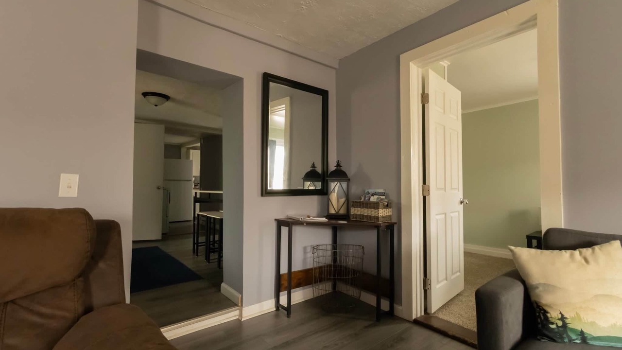 Photo of Livingroom in Whitehall