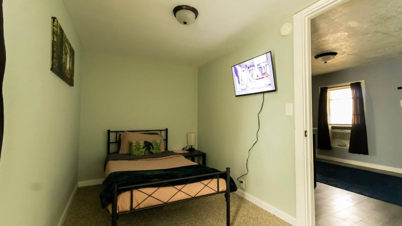 Photo of Bedroom in Whitehall