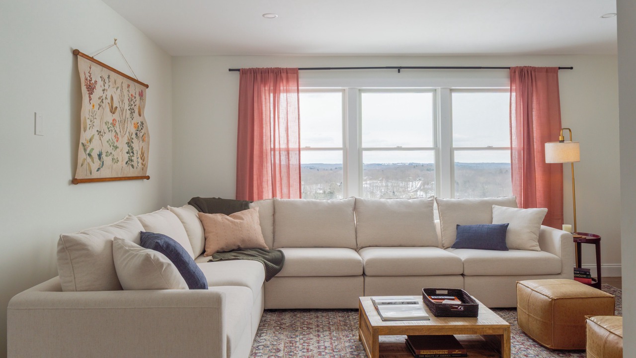 Photo of Livingroom in Bantam