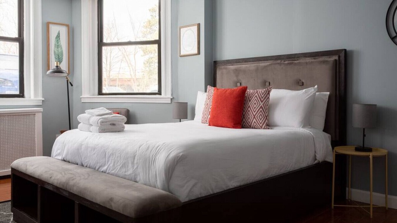 Photo of Bedroom in Fenway–Kenmore