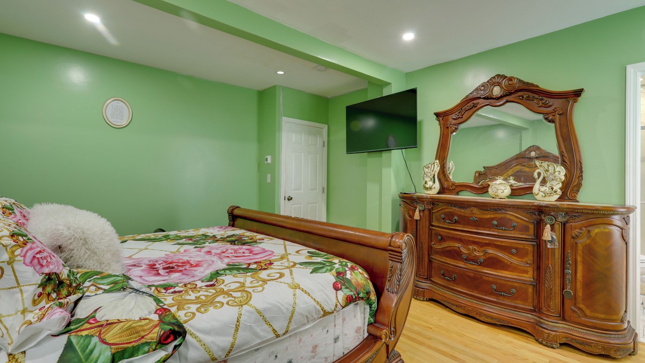 Photo of Bedroom in Milton