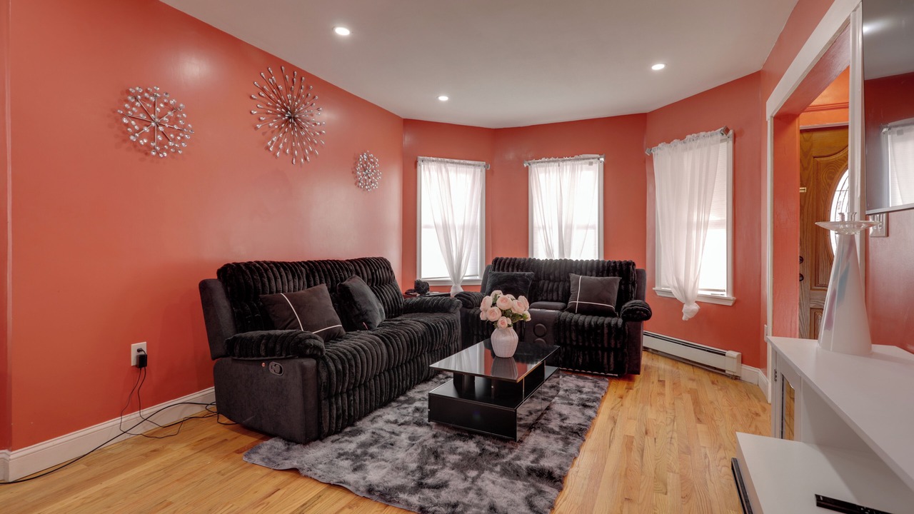 Photo of Livingroom in Milton