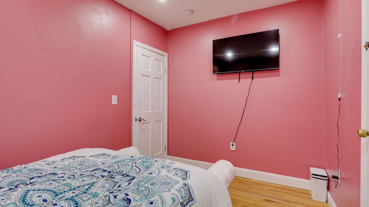Photo of Bedroom in Milton