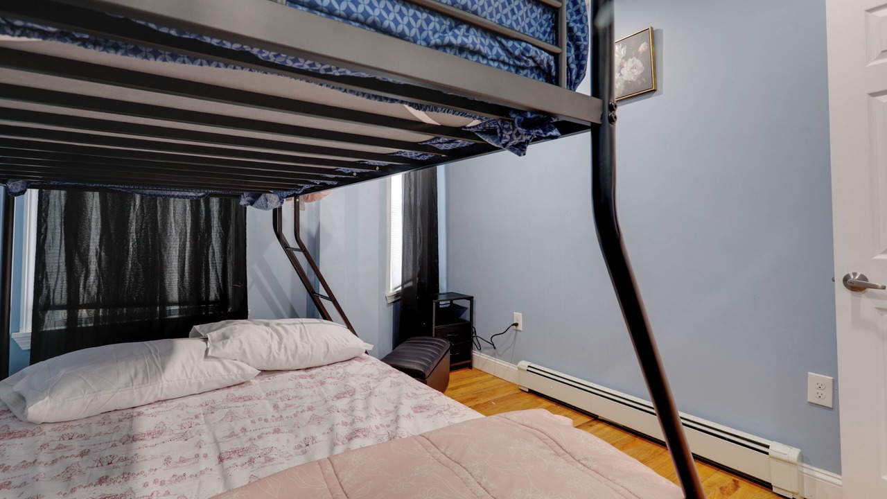 Photo of Bedroom in Milton
