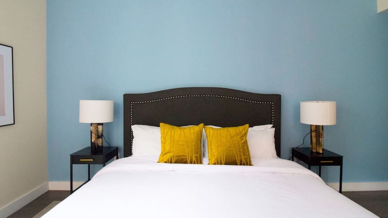 Photo of Bedroom in Downtown Boston