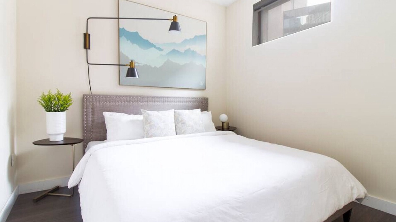 Photo of Bedroom in Downtown Boston