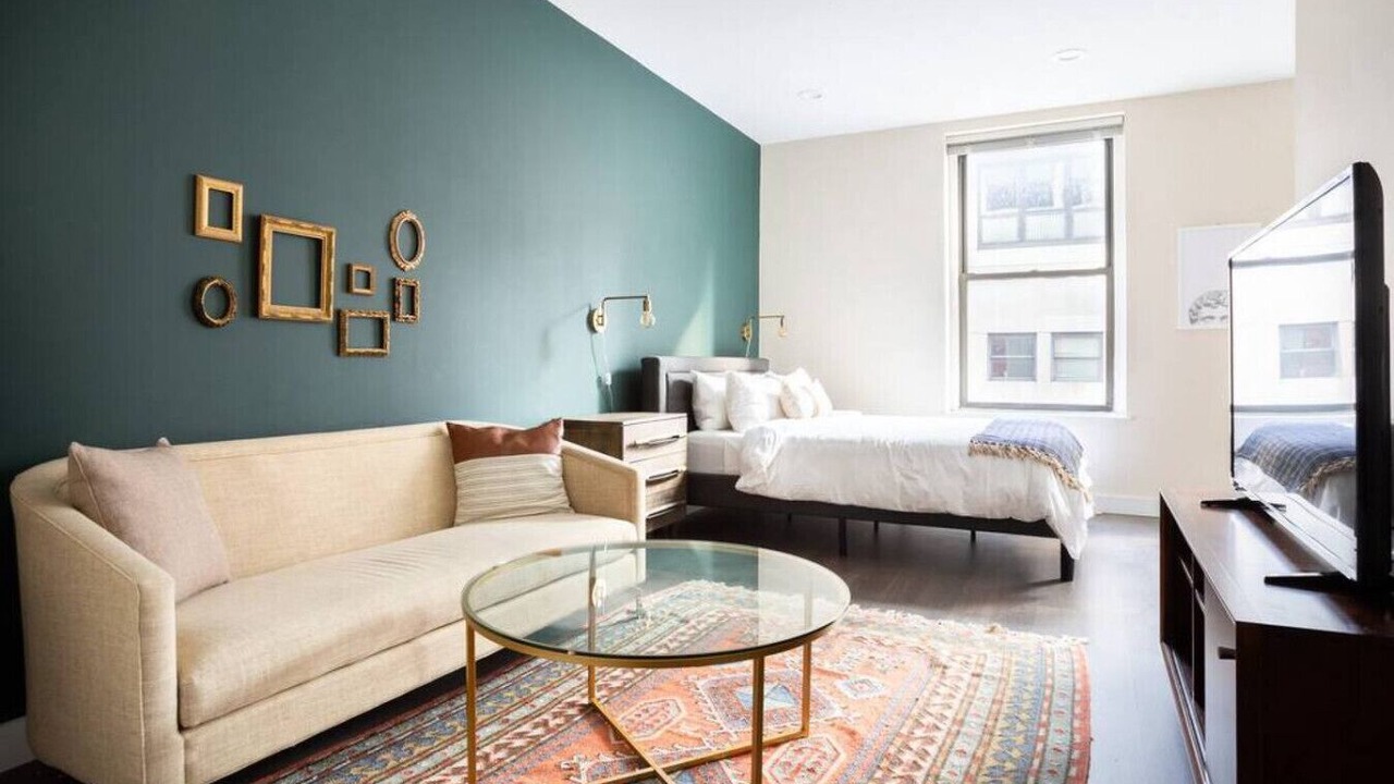 Photo of Bedroom in Downtown Boston