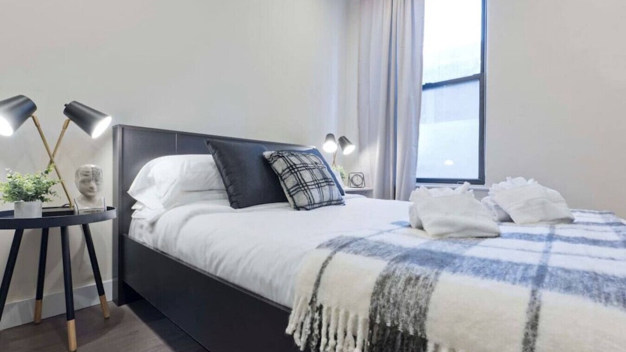 Photo of Bedroom in Downtown Boston