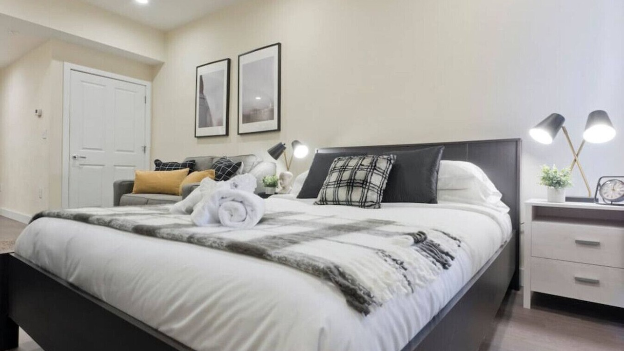 Photo of Bedroom in Downtown Boston
