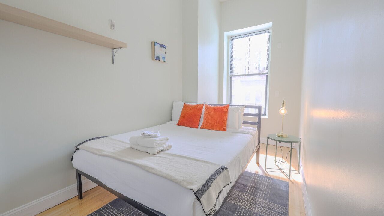 Photo of Bedroom in Downtown Boston