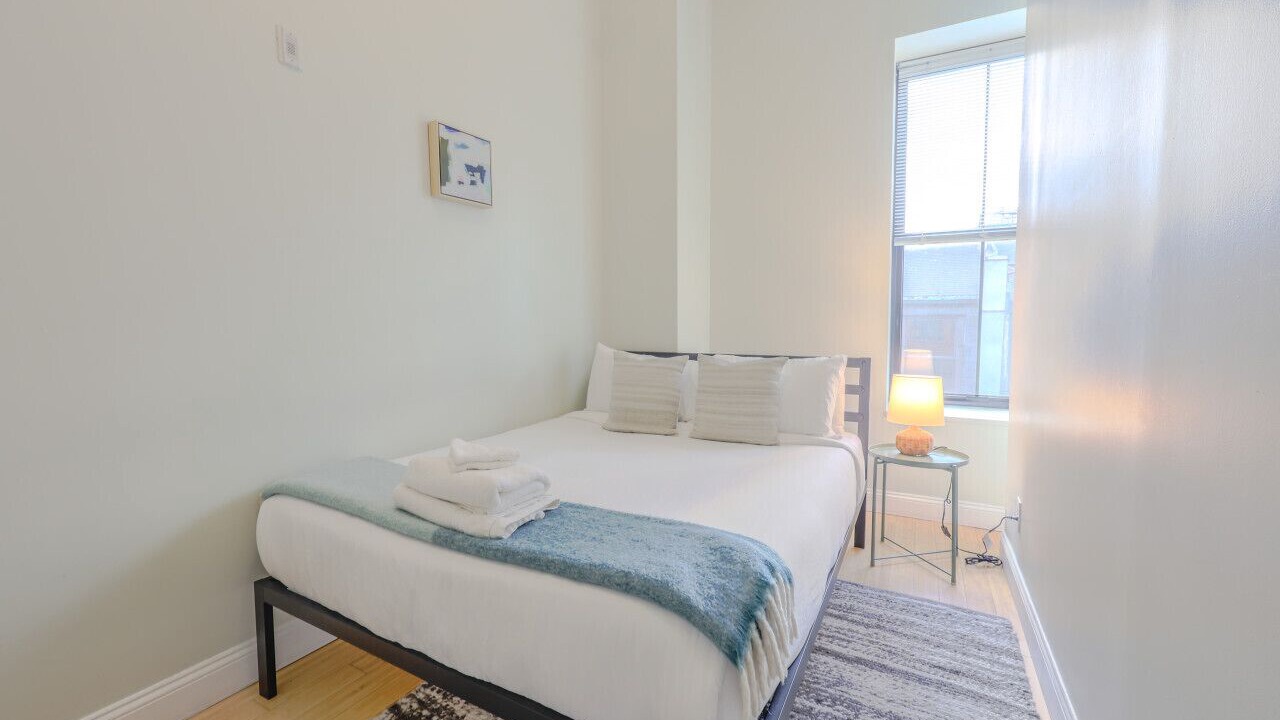 Photo of Bedroom in Downtown Boston
