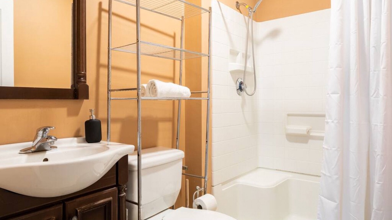 Photo of Bathroom in Downtown Boston