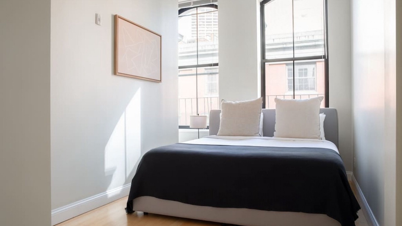 Photo of Bedroom in Downtown Boston