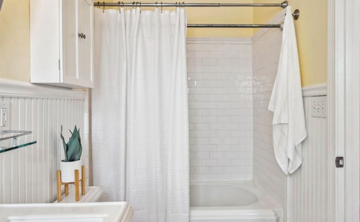 Photo of Bathroom in Seabrook